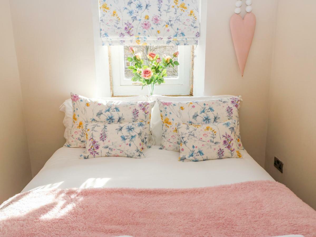 Riverview Cottage Холмфирт Экстерьер фото